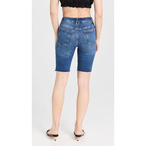 NEW Good American Always Fits Good Legs Bermuda Shorts Mid-Rise - Size 6-12 - Picture 2 of 8